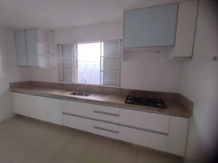 Casa no Jardim Atlântico