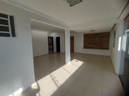 Casa no Jardim Atlântico