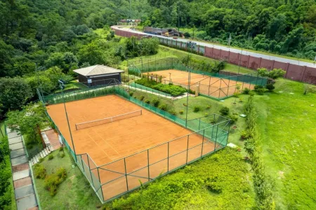 Sobrado no Jardins Bolonha
