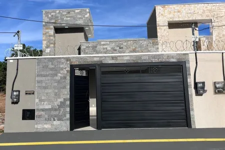 Casa no Jardim Atlântico