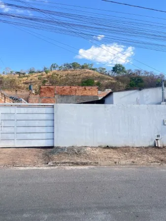 Casa Residencial Flor do Ipê I