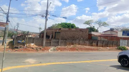 Área no Setor Morada dos Pássaros