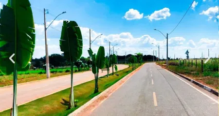 Terreno no Condomínio Terra Santa Monte Hermon