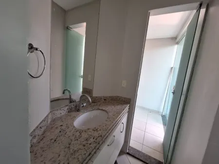 Sobrado no Residencial Madrid