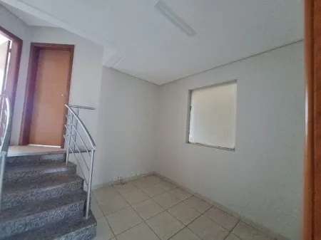 Sobrado no Residencial Madrid