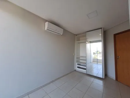 Sobrado no Residencial Madrid