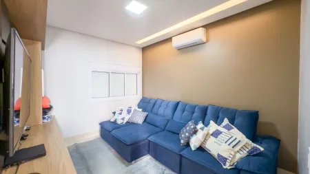Sobrado no Residencial Parque Mendanha