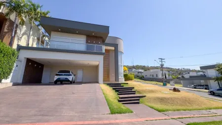 Sobrado no Residencial Parque Mendanha