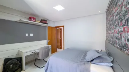 Sobrado no Residencial Parque Mendanha