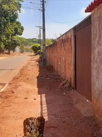 Chácara no Conjunto Estrela do Sul