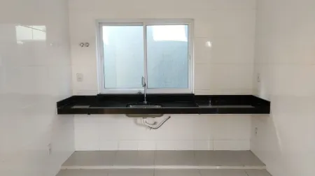 Sobrado no Residencial Monte Cristo