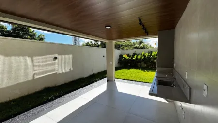 Sobrado no Jardim Atlântico