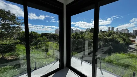 Sobrado no Jardim Atlântico