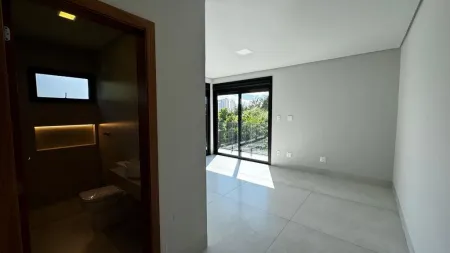 Sobrado no Jardim Atlântico