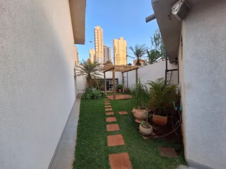 Sobrado no Residencial Florence
