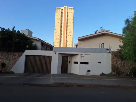 Sobrado no Residencial Florence