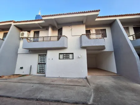 Sobrado no Residencial Florence