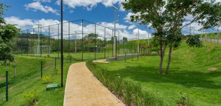 Lote no Jardins Porto