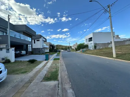 Lote no Jardins Porto