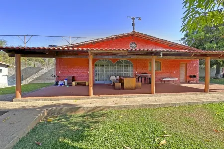 Chácara no Jardim Novo Mundo