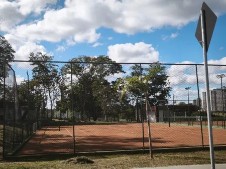 Terreno no Residencial Por do Sol