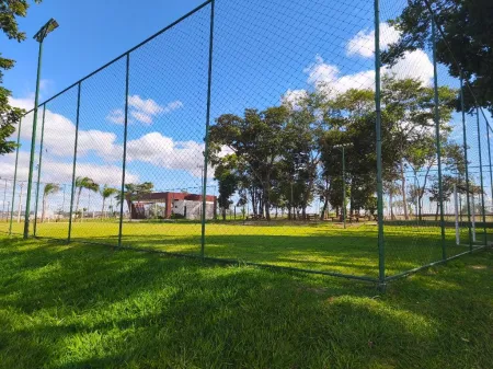 Terreno no Residencial Por do Sol