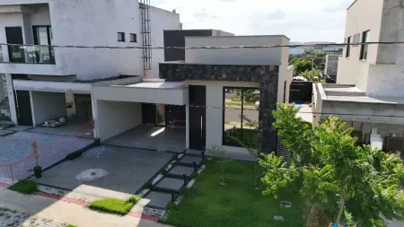 Casa no Parqville Jacarandá