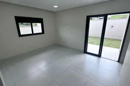Casa no Jardins Nápoles