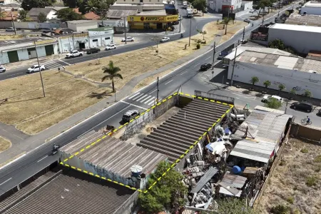Lote no Setor Garavelo
