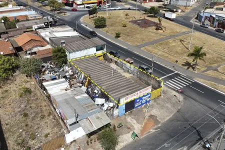 Lote no Setor Garavelo