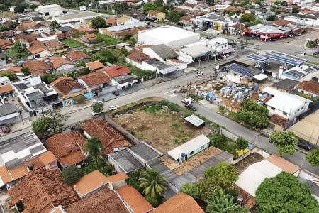 Lote no Setor Mansões Paraíso