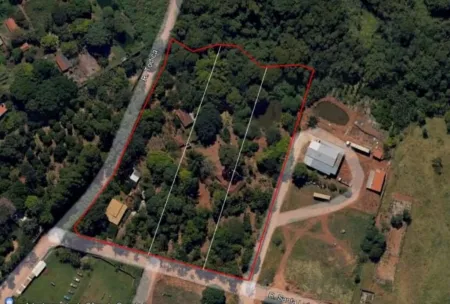 Área no Sítio de Recreio Ipê
