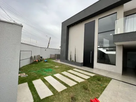 Sobrado no Residencial Dom Rafael
