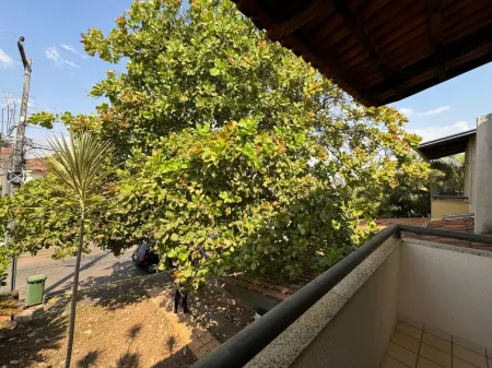 Sobrado no Setor Jardim Vitória