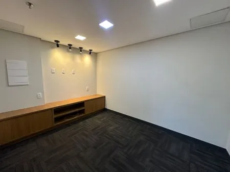 Sala no Edifício Trend Office