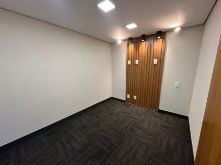 Sala no Edifício Trend Office