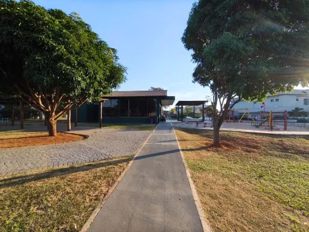 Lote no Portal do Sol Green
