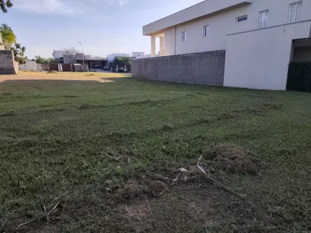 Lote no Portal do Sol Green
