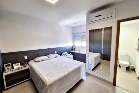 Best Bueno Residence