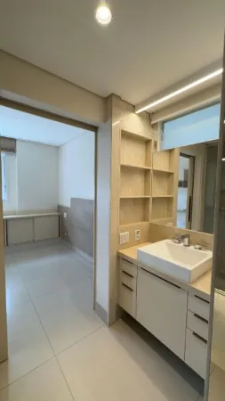 Piazza 25