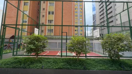 Piazza 25