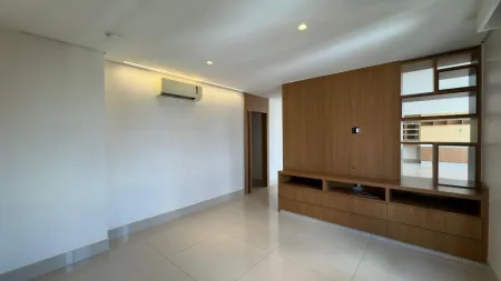 Piazza 25