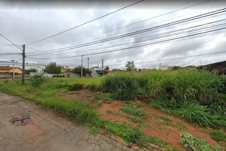 Lote no Setor Serrinha