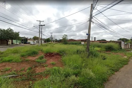 Lote no Setor Serrinha