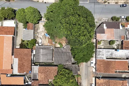Área no Setor Leste Vila Nova