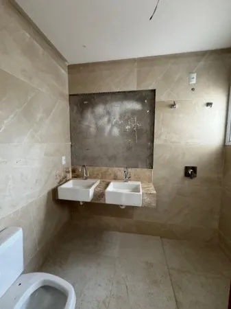 Sobrado Sítios Santa Luzia