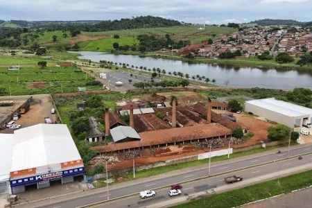 Lote Residencial Jardins do Lago