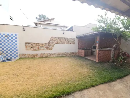 Sobrado no Portal do Sol I