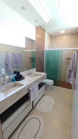 Sobrado no Condomínio do Lago