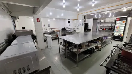 Ponto Comercial no Setor Marista
